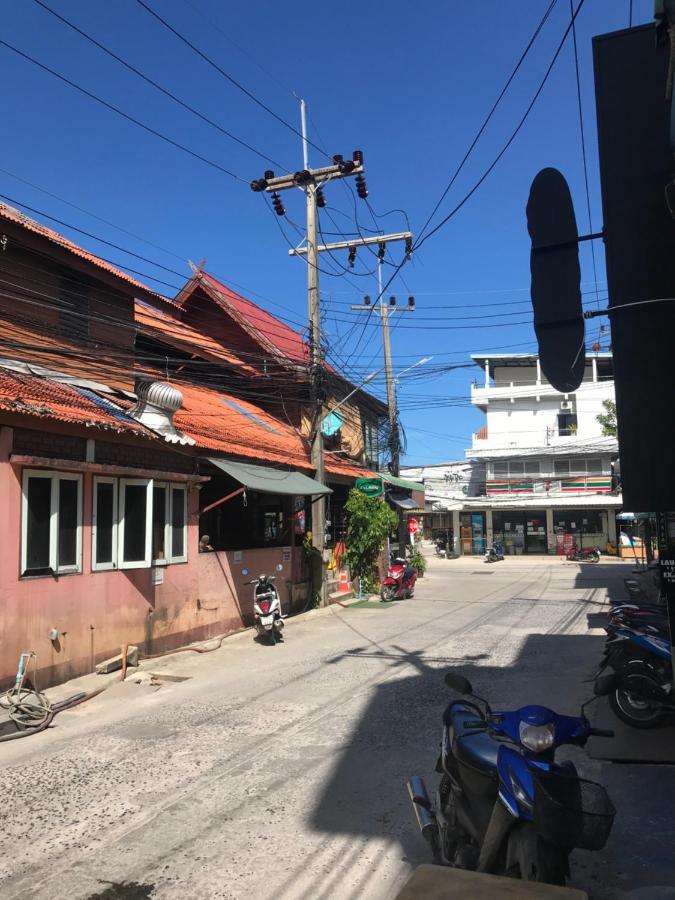 Kanokwan Guesthouse タオ島 エクステリア 写真